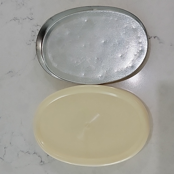 Vintage La Reine Mint pastilles collectables tin - Picture 7 of 8